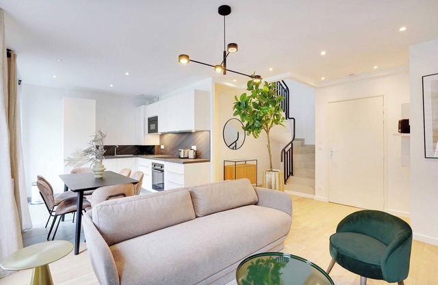 Maisonette mit Terrasse in Levallois