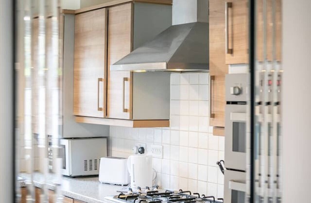Durham Heights - Stylish and comfortable five bed house, fully equipped with TVs in every room