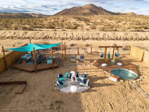Dusty Dunes By The Cohost Company