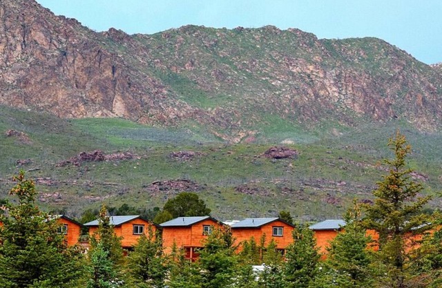 Dutch John Resort