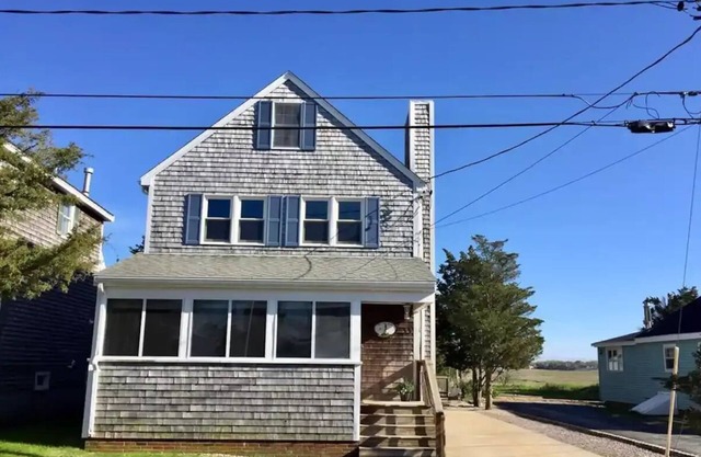 Duxbury Beach Escape