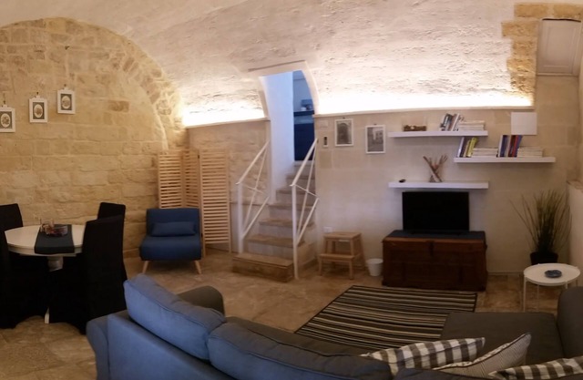 DIMORA SIMONA TRANI ITALIEN FERIENHAUS