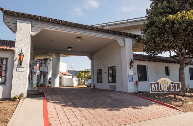 E-Z 8 Motel Old Town