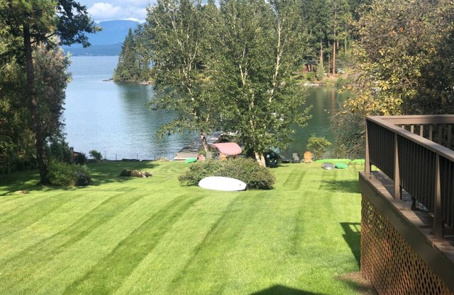 Eagle's Landings Lakefront Cabin