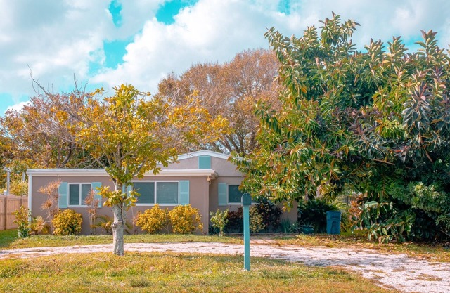 Early Bird Summer Special Weekly Discounts Hibiscus House