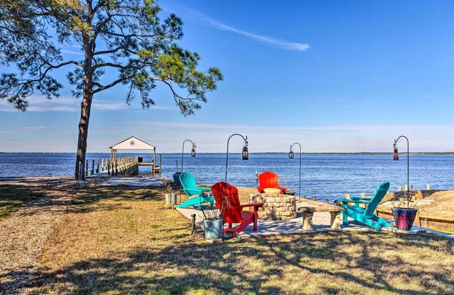 East Bay Vacation Rental w/ Dock!