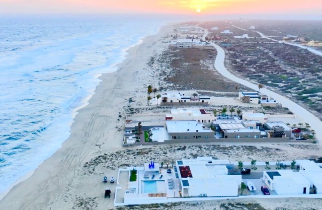 East Cape, All-inclusive,Ocean front vacation villa at Lighthouse Point