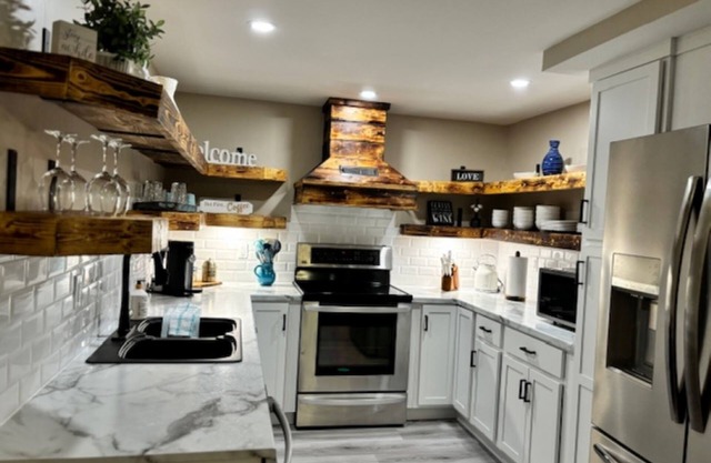 East Coast Hideaway - One Bedroom Suite