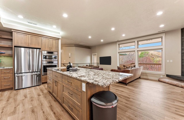 East End Boise 4 bed 3 bath Home Dog Friendly