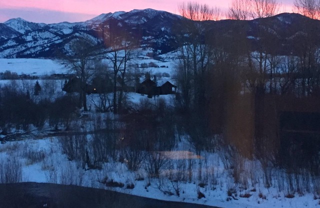 Anwesen am East Gallatin River mit herrlichem Bergblick