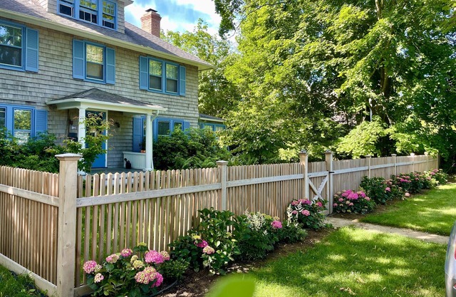 East Hampton Village, mit Charme, geräumig und bequem