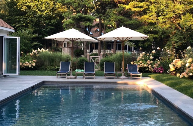 East Hampton Village - Luxusanwesen - Leicht zu Fuß in die Stadt und zum Strand.
