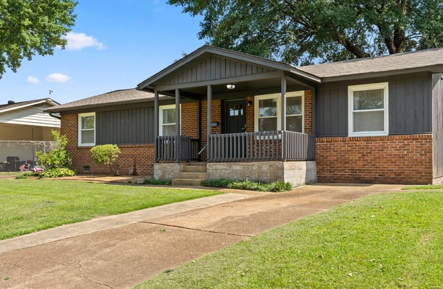East Memphis 3bd/2ba!
