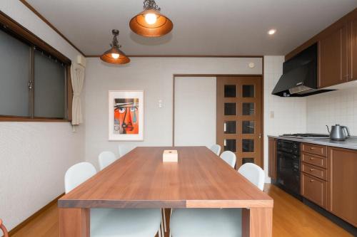 East Nagoya Entire 3-Story House