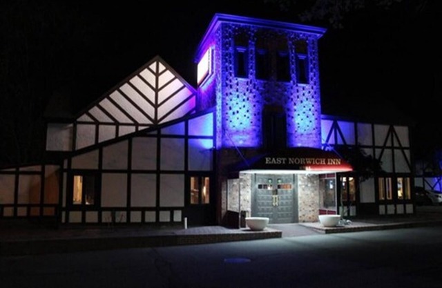 East Norwich Inn