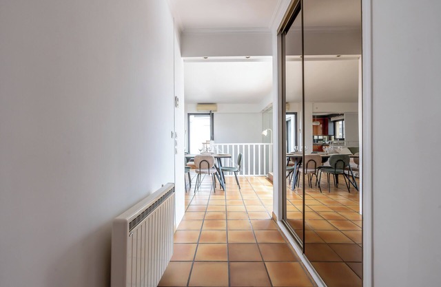 East Paris rooftop apartment