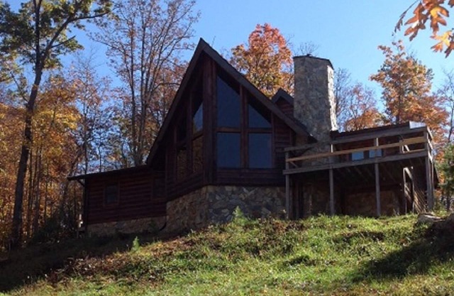 East Tennessee Large Mountain Blockhaus