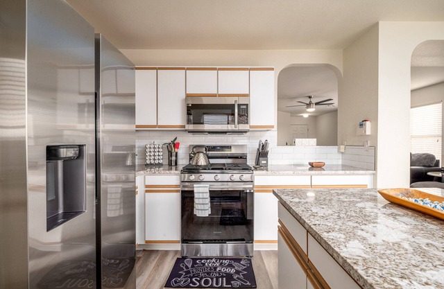 East Tucson Escape - updated 3 bedroom 2 bath