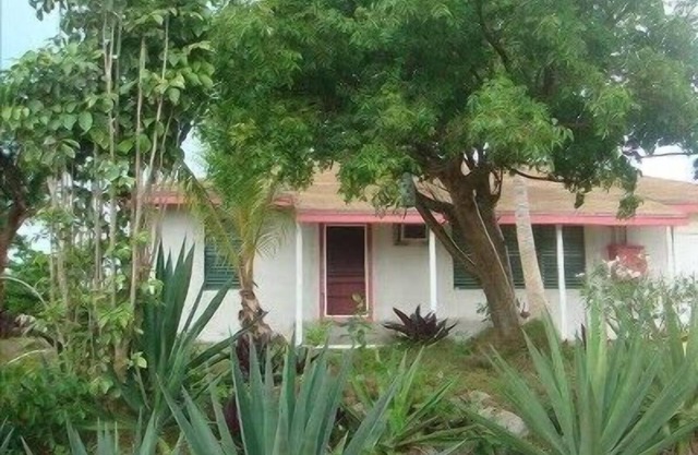Easy-1 Rental / Cottage mit Blick auf die Karibik