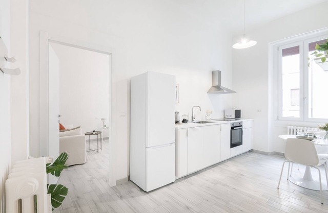 Easylife - Apartment with balcony in Porta Venezia