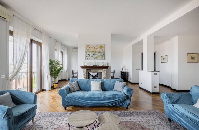 Easylife - Elegant attic 2 min from Sempione Park