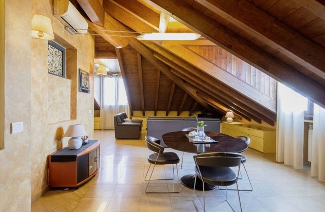 Easylife - Exclusive rooftop in S.Babila
