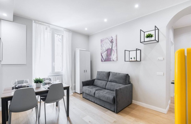 Easylife -Modern and elegant in the heart of Milan