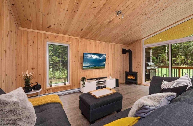 Echo de la Forêt 9 | Charming cozy cottage, spa, trail access