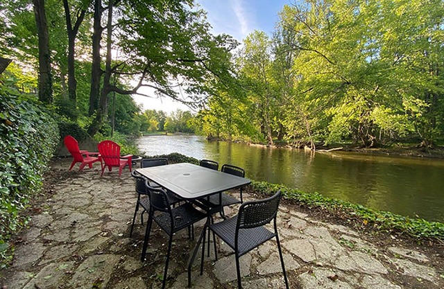 Umweltfreundliche Haus am Fluss! In der Nähe von Ann Arbor