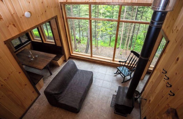 Eco-gîte with panoramic view: La Petite Nyctale