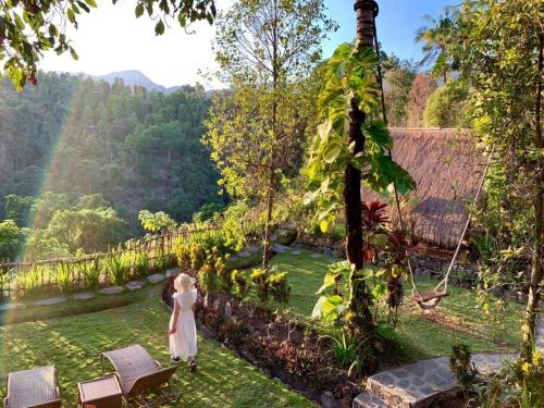 Eco Hut by Valley and 7 Waterfalls