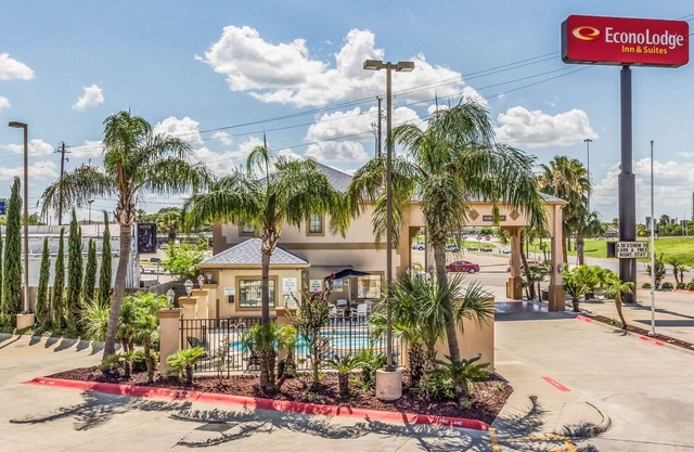 Econo Lodge Inn & Suites Corpus Christi
