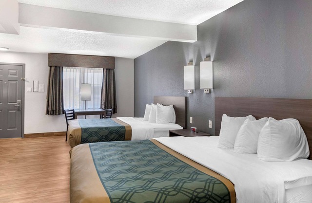 Econo Lodge Socorro