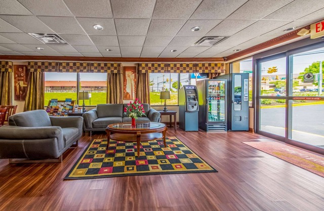 Econo Lodge Mt Laurel