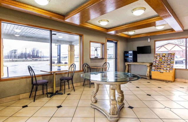 Econo Lodge Seymour