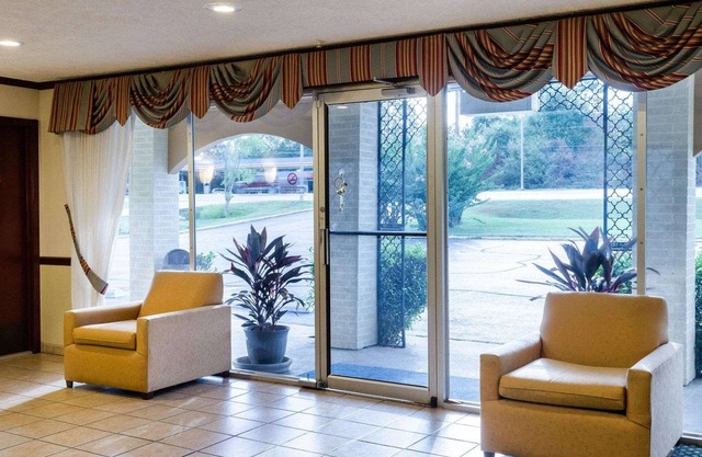 Econo Lodge