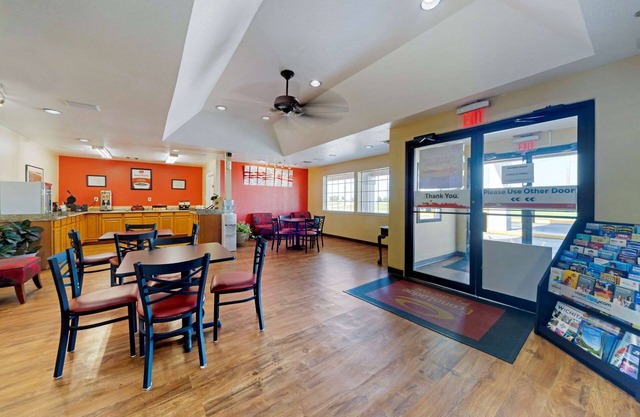 Econo Lodge