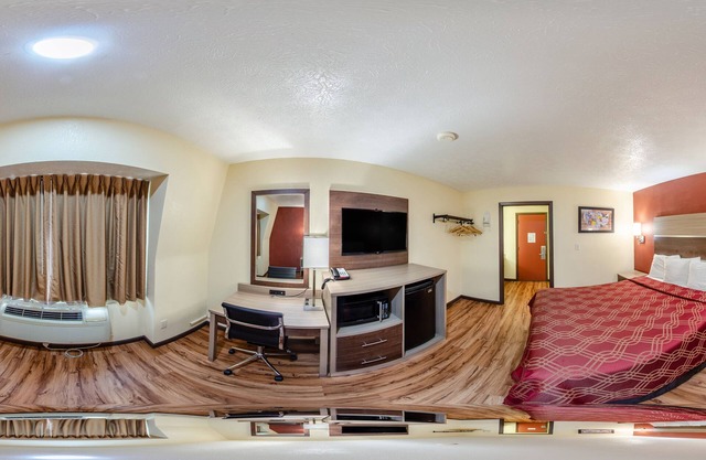 Econo Lodge Worthington