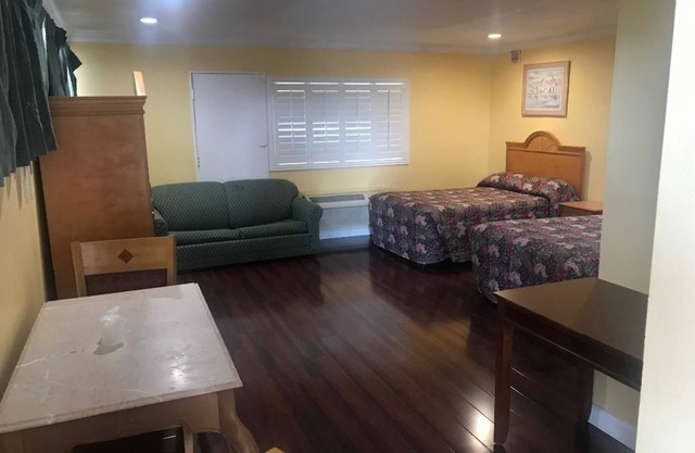 Economy Inn Antioch