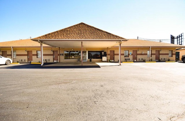 Economy Inn Beebe
