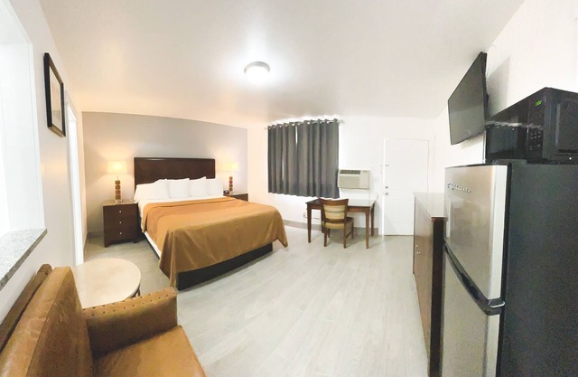Economy Inn