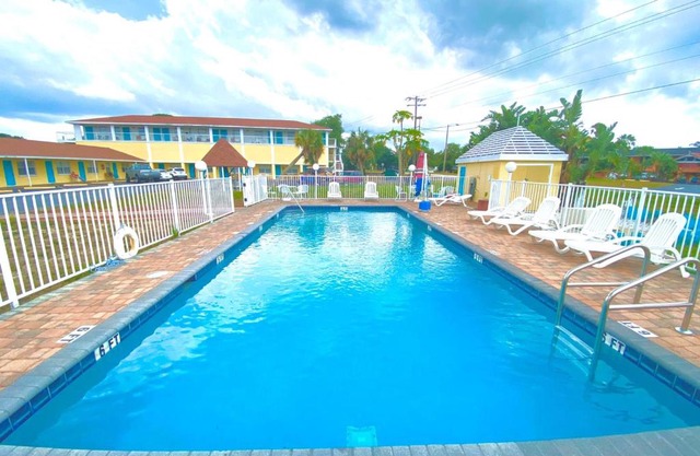 Economy Suites