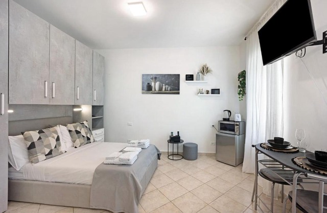 Edda's apartment
