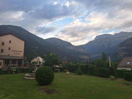 Edelweiss Hotel