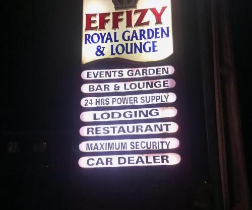 Effizy Royal Empire and Party Garden