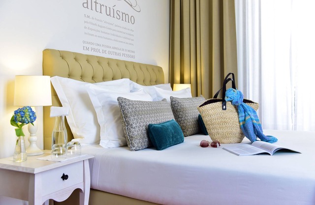 Egas Moniz 5 Suites Boutique Villa
