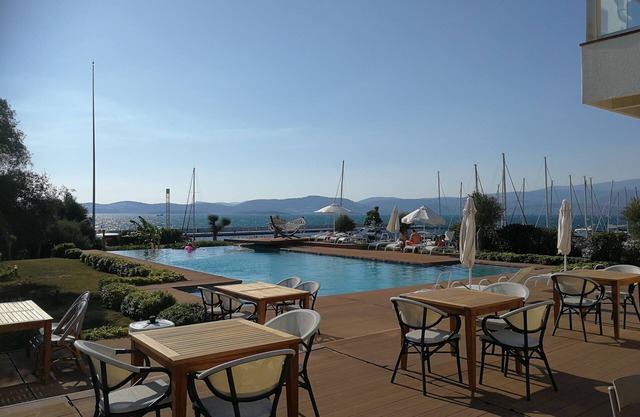 Egesu Marina Guest House