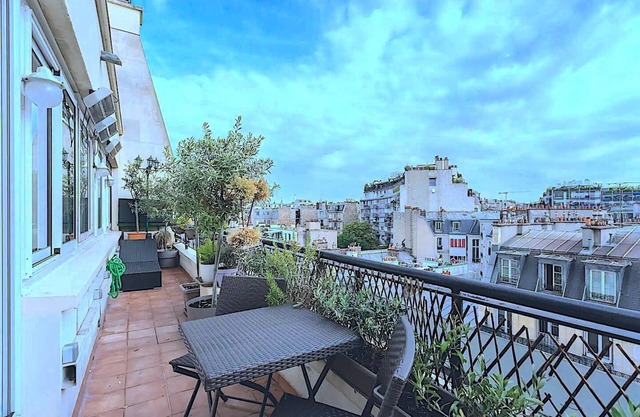 Volle Wohnung Paris Passy Terrace Blick Eiffelturm