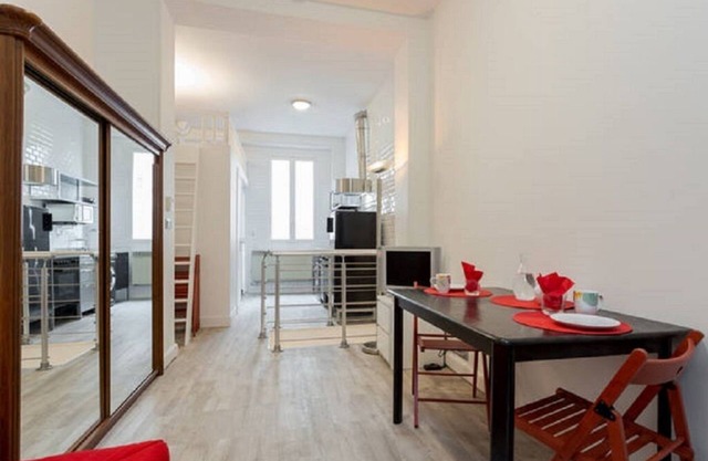 Eiffelturm - Charmante Maisonette mit privater Terrasse