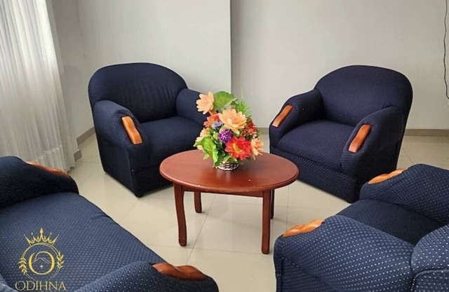 El Encanto entire apartment with free parking